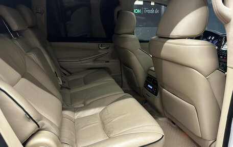 Lexus LX III, 2011 год, 3 600 000 рублей, 28 фотография