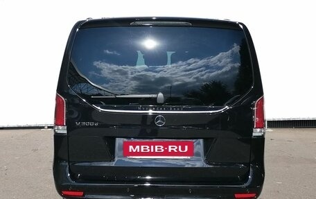 Mercedes-Benz V-Класс, 2024 год, 13 050 000 рублей, 6 фотография