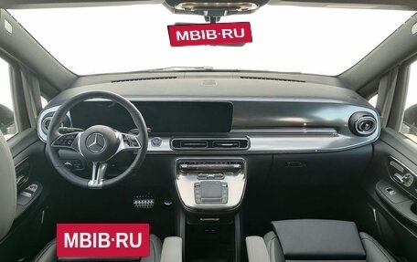 Mercedes-Benz V-Класс, 2024 год, 13 050 000 рублей, 10 фотография