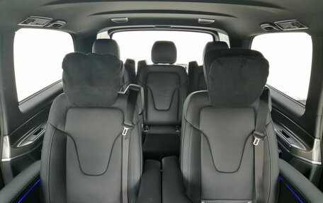 Mercedes-Benz V-Класс, 2024 год, 13 050 000 рублей, 23 фотография