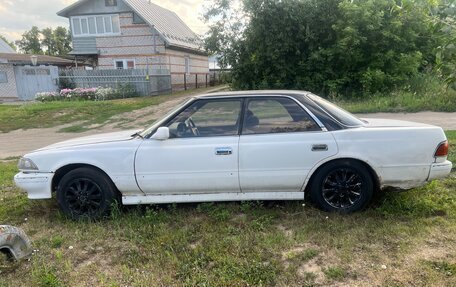 Toyota Mark II VIII (X100), 1989 год, 100 000 рублей, 4 фотография