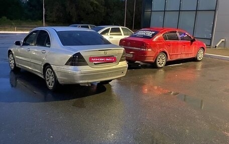 Mercedes-Benz C-Класс, 2000 год, 420 000 рублей, 4 фотография