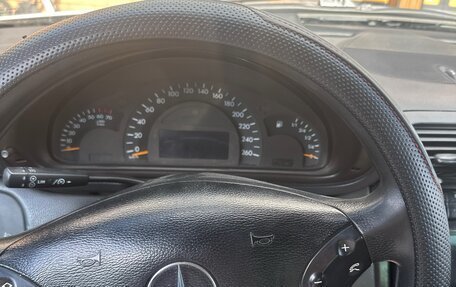 Mercedes-Benz C-Класс, 2000 год, 420 000 рублей, 8 фотография