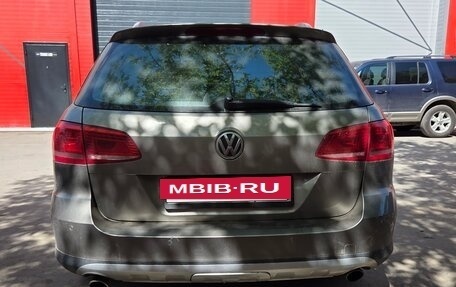 Volkswagen Passat B7, 2013 год, 1 780 000 рублей, 3 фотография