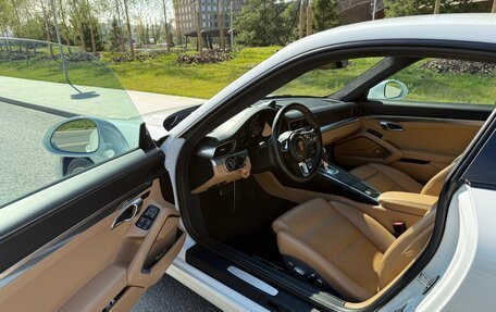 Porsche 911, 2017 год, 10 320 000 рублей, 22 фотография