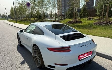 Porsche 911, 2017 год, 10 320 000 рублей, 25 фотография