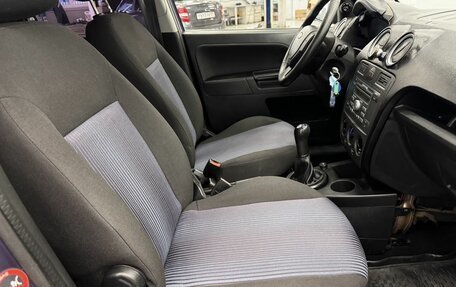 Ford Fusion I, 2008 год, 305 000 рублей, 13 фотография