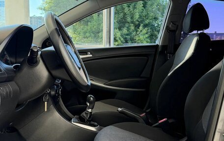 Hyundai Solaris II рестайлинг, 2011 год, 649 000 рублей, 12 фотография