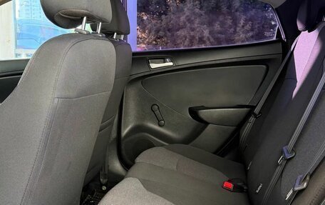 Hyundai Solaris II рестайлинг, 2011 год, 649 000 рублей, 15 фотография