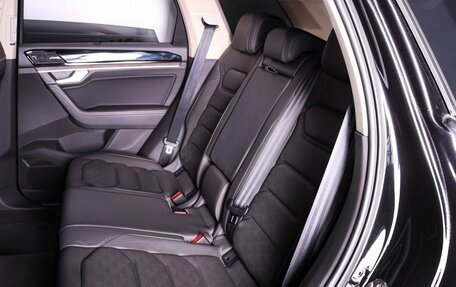 Volkswagen Touareg III, 2018 год, 4 700 000 рублей, 10 фотография