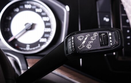 Volkswagen Touareg III, 2018 год, 4 700 000 рублей, 17 фотография