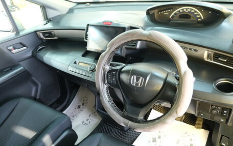 Honda Freed I, 2011 год, 1 299 000 рублей, 11 фотография