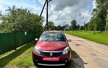 Renault Sandero I, 2012 год, 700 000 рублей, 2 фотография