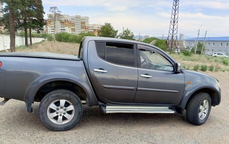 Mitsubishi L200 IV рестайлинг, 2007 год, 1 300 000 рублей, 3 фотография