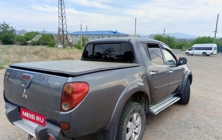Mitsubishi L200 IV рестайлинг, 2007 год, 1 300 000 рублей, 4 фотография