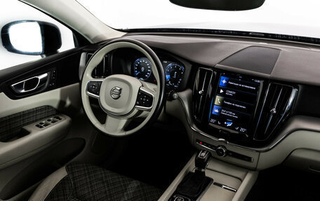 Volvo XC60 II, 2021 год, 3 499 000 рублей, 11 фотография