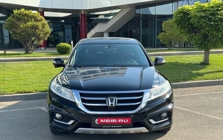 Honda Crosstour I рестайлинг, 2014 год, 1 475 000 рублей, 2 фотография