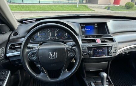 Honda Crosstour I рестайлинг, 2014 год, 1 475 000 рублей, 19 фотография