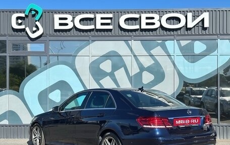 Mercedes-Benz E-Класс, 2014 год, 2 195 000 рублей, 3 фотография