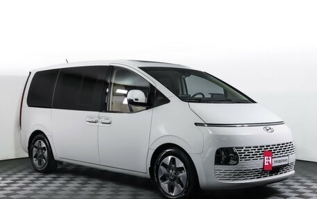 Hyundai Staria, 2021 год, 4 860 000 рублей, 3 фотография