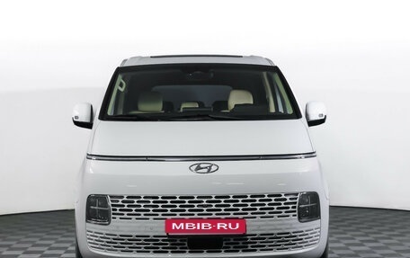 Hyundai Staria, 2021 год, 4 860 000 рублей, 2 фотография