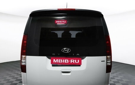 Hyundai Staria, 2021 год, 4 860 000 рублей, 7 фотография