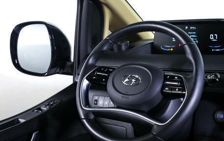 Hyundai Staria, 2021 год, 4 860 000 рублей, 19 фотография