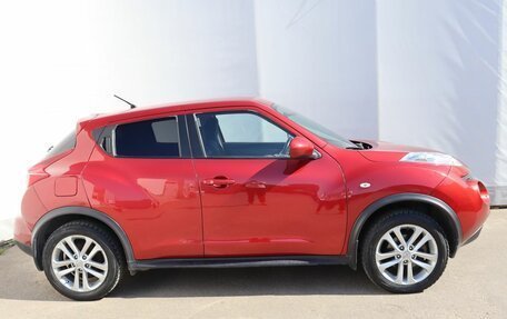Nissan Juke II, 2011 год, 1 049 000 рублей, 18 фотография