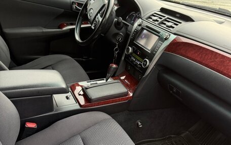 Toyota Camry, 2014 год, 1 850 000 рублей, 9 фотография