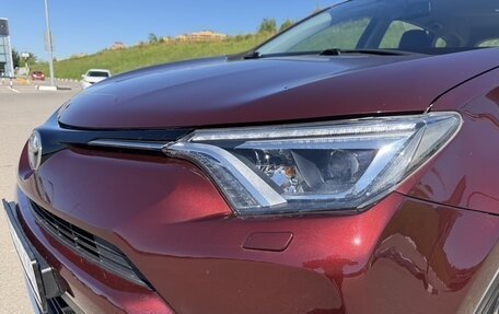 Toyota RAV4, 2019 год, 2 990 000 рублей, 13 фотография