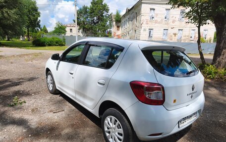 Renault Sandero II рестайлинг, 2021 год, 1 250 000 рублей, 2 фотография