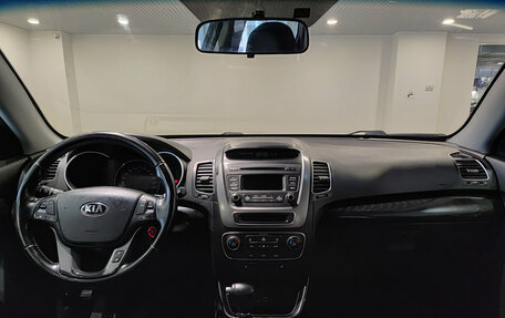 KIA Sorento II рестайлинг, 2016 год, 1 850 000 рублей, 17 фотография