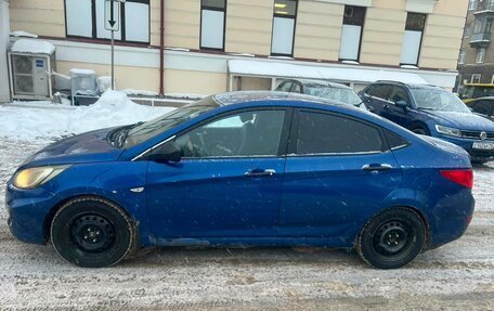 Hyundai Solaris II рестайлинг, 2011 год, 460 000 рублей, 2 фотография