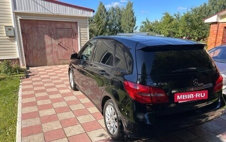Mercedes-Benz B-Класс, 2013 год, 1 299 000 рублей, 9 фотография