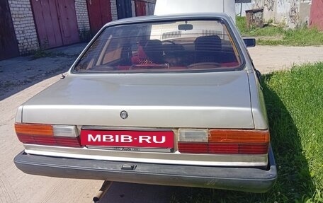 Audi 80, 1985 год, 80 000 рублей, 4 фотография