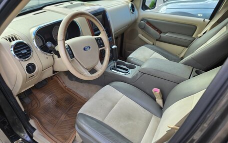 Ford Explorer IV, 2005 год, 1 100 000 рублей, 6 фотография