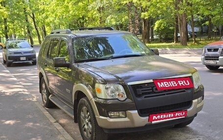 Ford Explorer IV, 2005 год, 1 100 000 рублей, 2 фотография