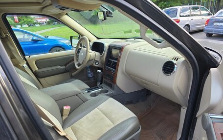 Ford Explorer IV, 2005 год, 1 100 000 рублей, 10 фотография