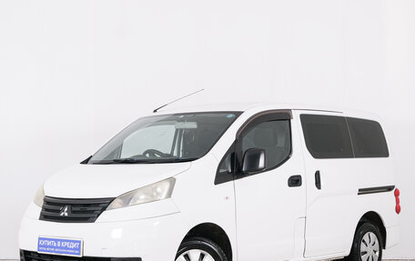Mitsubishi Delica V, 2012 год, 1 049 000 рублей, 4 фотография