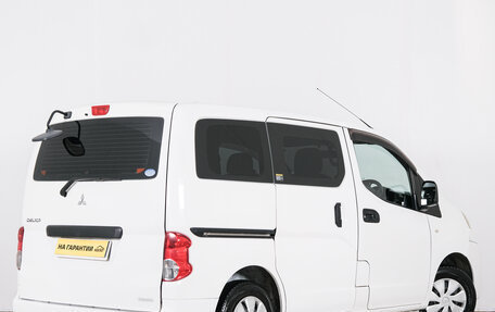 Mitsubishi Delica V, 2012 год, 1 049 000 рублей, 7 фотография