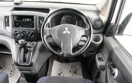 Mitsubishi Delica V, 2012 год, 1 049 000 рублей, 15 фотография