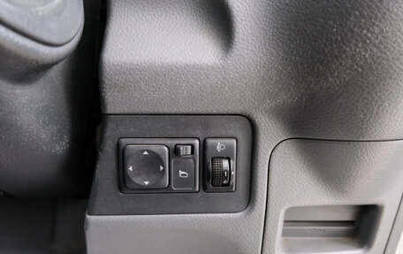 Mitsubishi Delica V, 2012 год, 1 049 000 рублей, 18 фотография