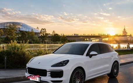 Porsche Cayenne III, 2015 год, 5 990 000 рублей, 3 фотография