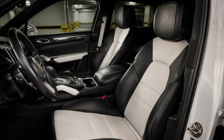 Porsche Cayenne III, 2015 год, 5 990 000 рублей, 11 фотография
