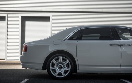 Rolls-Royce Ghost I, 2014 год, 16 000 000 рублей, 13 фотография