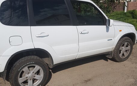 Chevrolet Niva I рестайлинг, 2010 год, 650 000 рублей, 4 фотография
