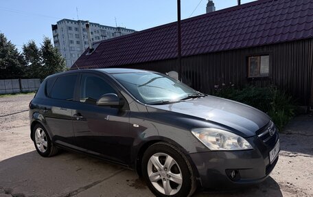 KIA cee'd I рестайлинг, 2009 год, 850 000 рублей, 3 фотография