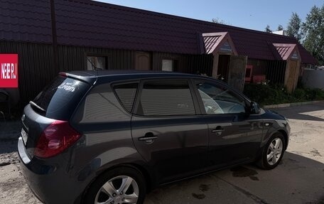 KIA cee'd I рестайлинг, 2009 год, 850 000 рублей, 2 фотография