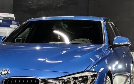 BMW 3 серия, 2018 год, 2 700 000 рублей, 2 фотография
