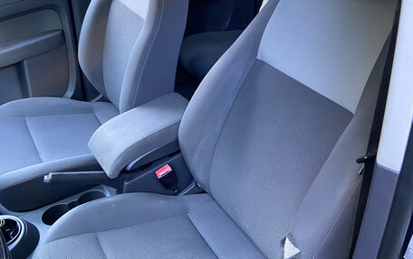 Volkswagen Caddy III рестайлинг, 2011 год, 1 180 000 рублей, 13 фотография